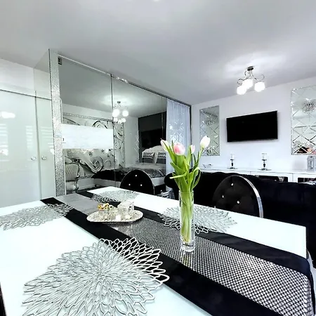 Apartament Glamour Gniezno Exterior photo